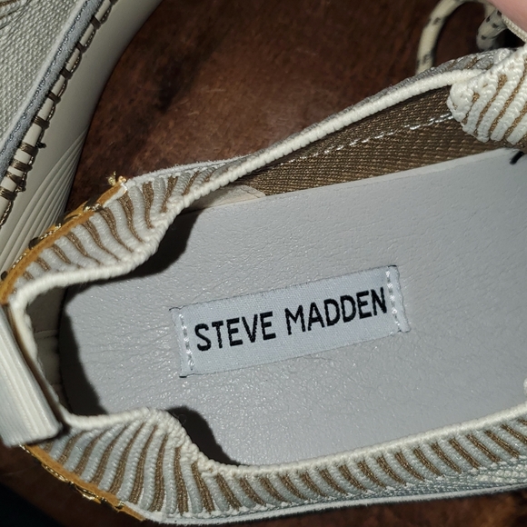 Steve Madden Cream and Tan & Grey Women's Sneakers. Size 6 - Picture 8 of 9